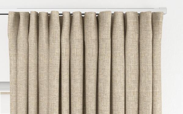 Photo of the fabric 12816-101 Dryland Raffia, by James Dunlop Essentials.