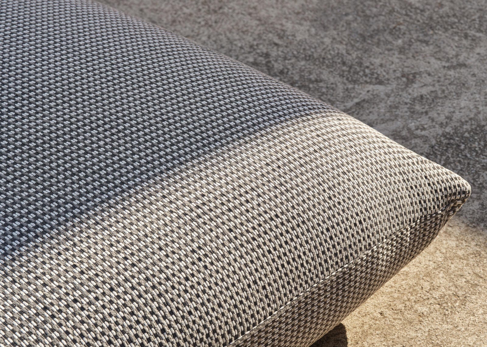 Zinc Mykonos Outdoor Z790 03 | James Dunlop Textiles